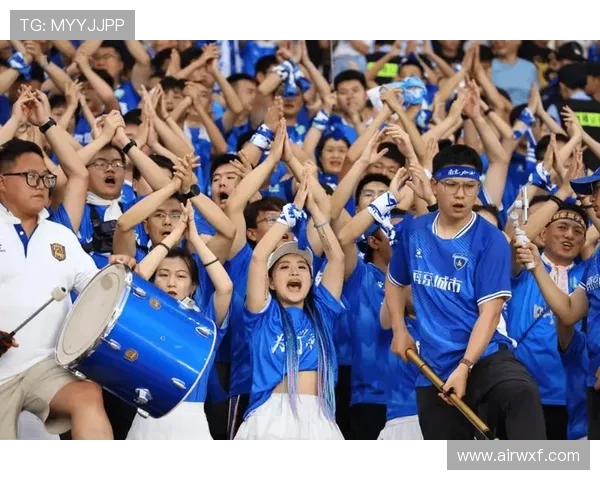 南京排球队速度之争引发热议球迷观点各异探讨比赛策略与技术细节 南京排球队速度之争引发热议球迷观点各异探讨比赛策略与技术细节