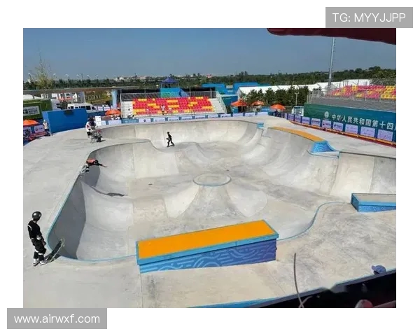 滑板灵活性大比拼上海滑板队荣登第八名引发关注 滑板灵活性大比拼上海滑板队荣登第八名引发关注