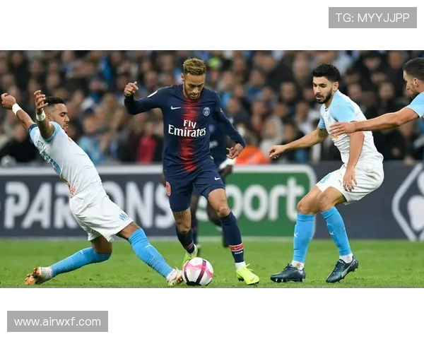 内马尔领衔大巴黎对决利物浦激情碰撞引发球迷热议
