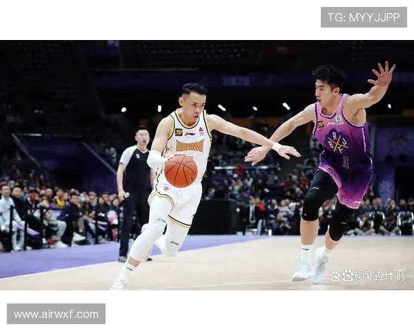 广厦与山东常规赛精彩对决分析及赛季前景展望